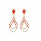 Rode oorclips met een dubbele hanger en heldere strass steentjes