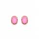 Roze oorclips met glas steen en een rand rondom van glas