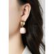 Oorclips goudkleurige met blauwe vierkante hanger | Fashion blauwe gouden clip oorclips