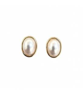 Oorclips | Ovale parel in goudkleurige zetting