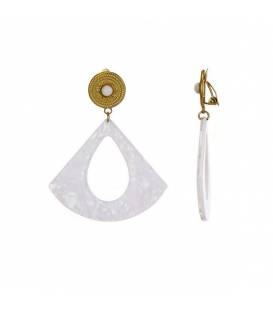 Oorclips | Witte marmerlook hanger | Goudkleurige details